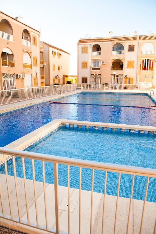 Valencia 15 Apartment Torrevieja Exterior photo